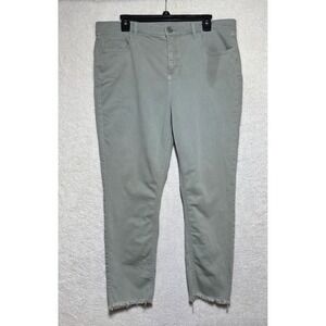 Loft Modern Skinny Crop Pants Sage Green Frayed Hem Size 14 32 Stretch Cotton